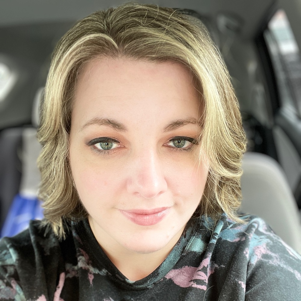 Meet your Posher, Christy